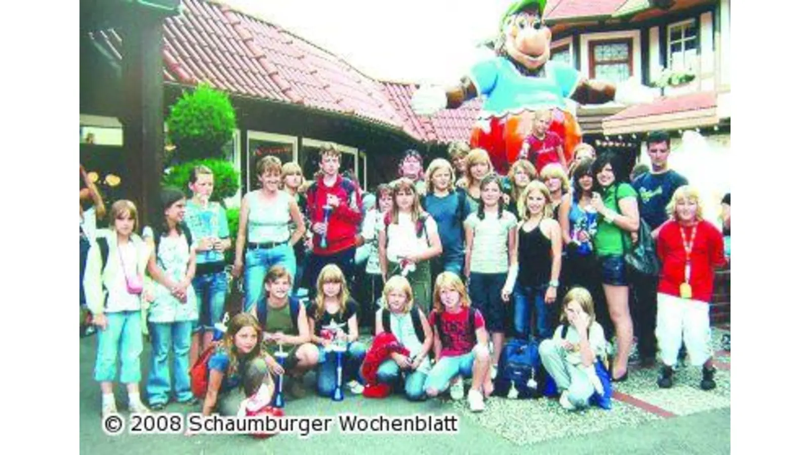 Junge Fußballerinnen im Heide-Park (Foto: wtz)