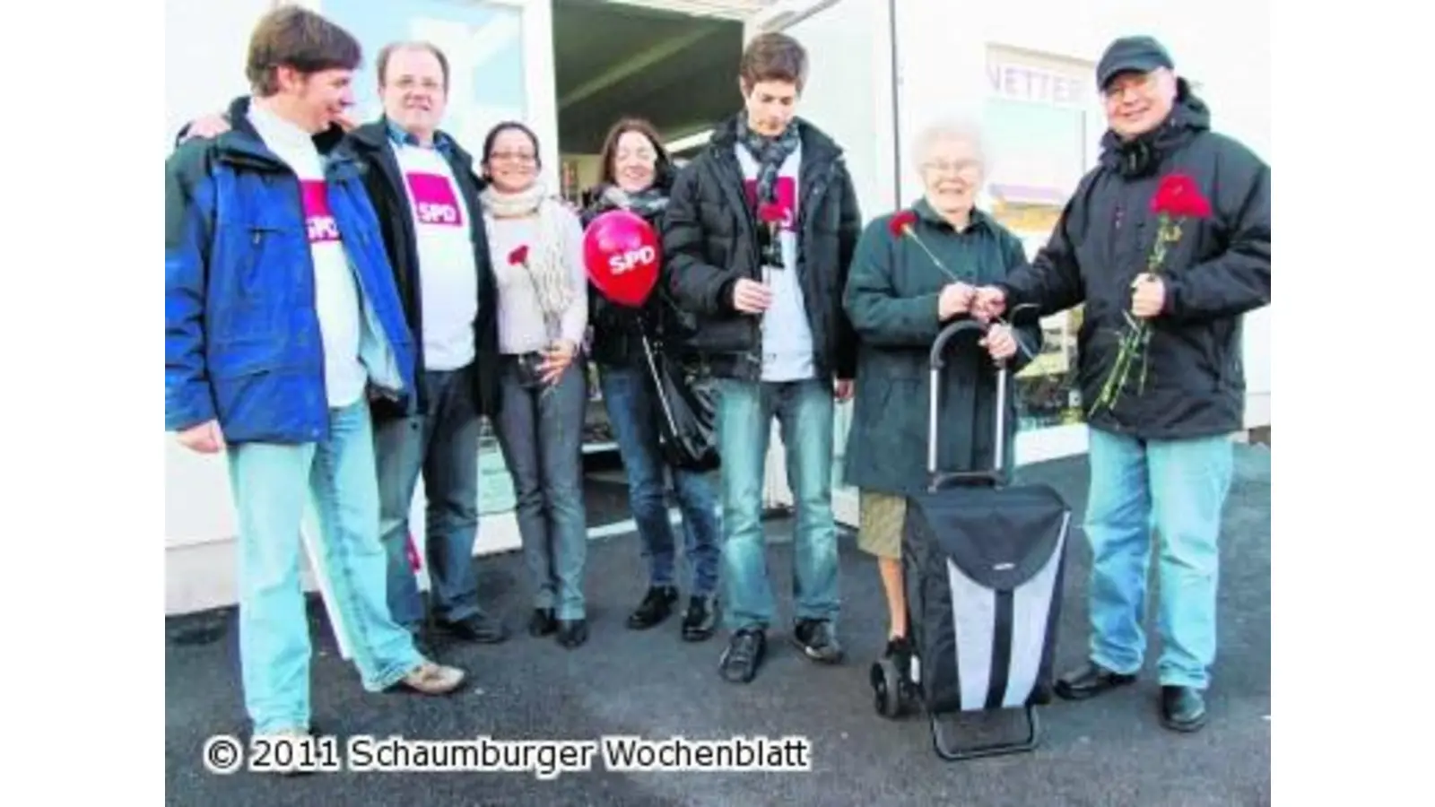 SPD verteilt Frühlingsboten (Foto: tt)
