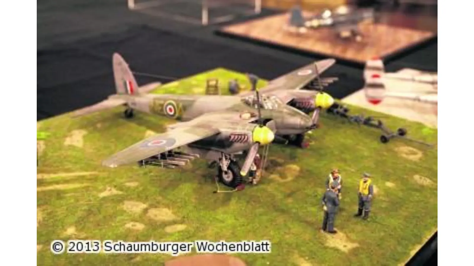 Schiffe auf See und Hubschrauber im Gebirge (Foto: bb)