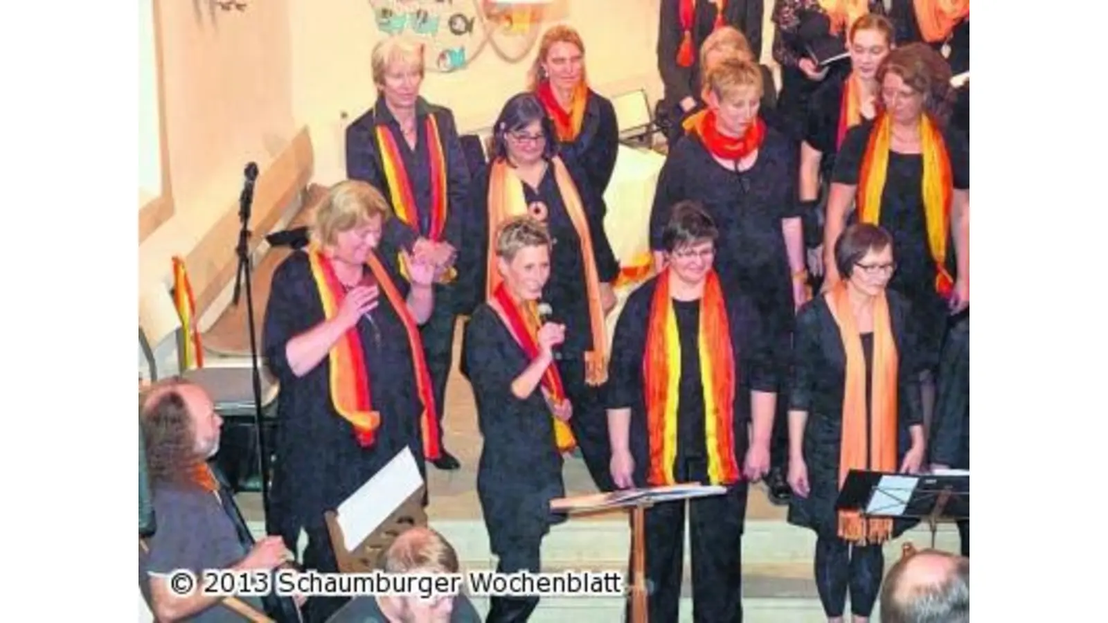 Die Zuhörer hält es kaum auf den Sitzen (Foto: pd)