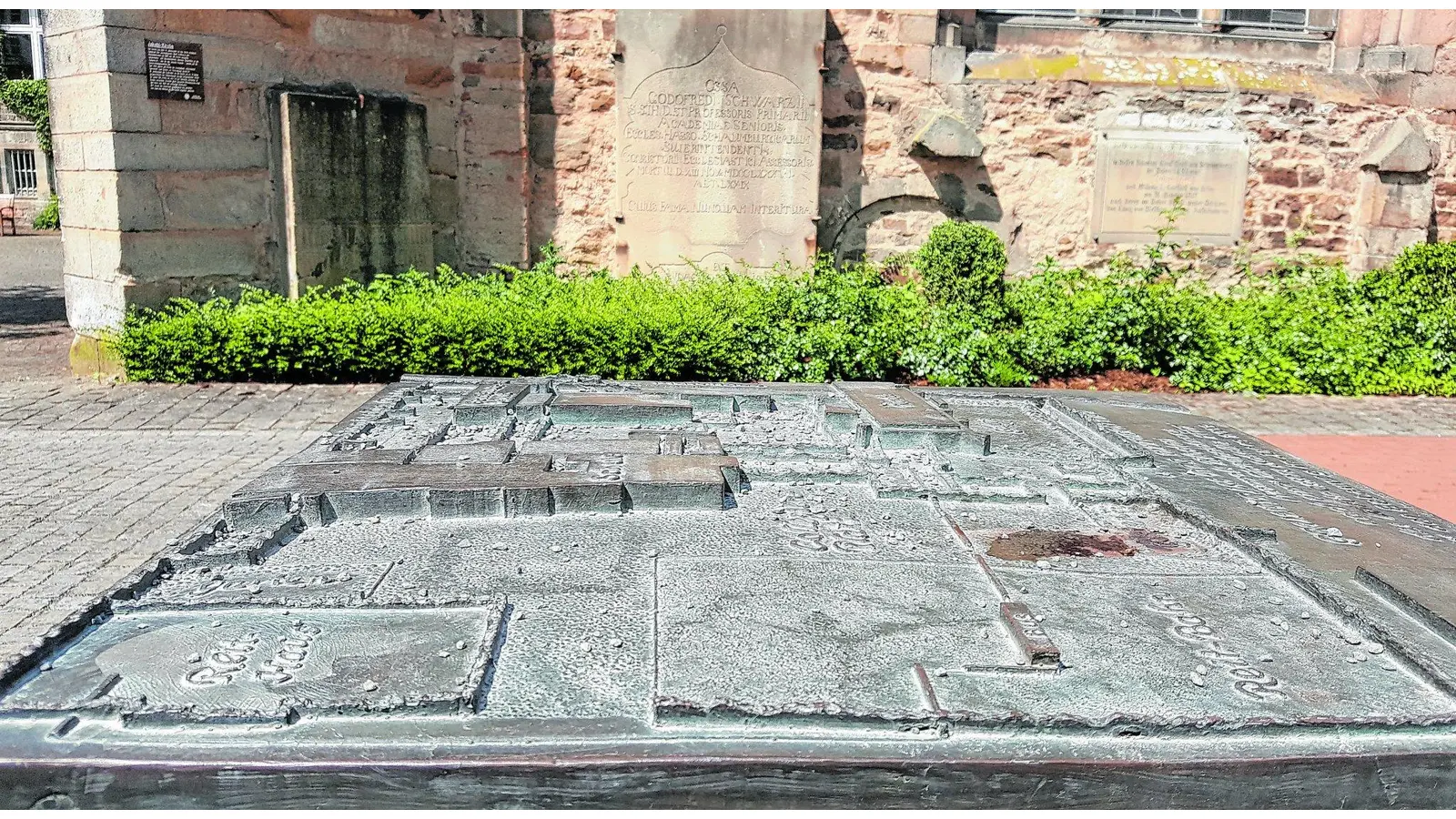 Fernstudium mit Präsenzpflicht startet (Foto: ste)