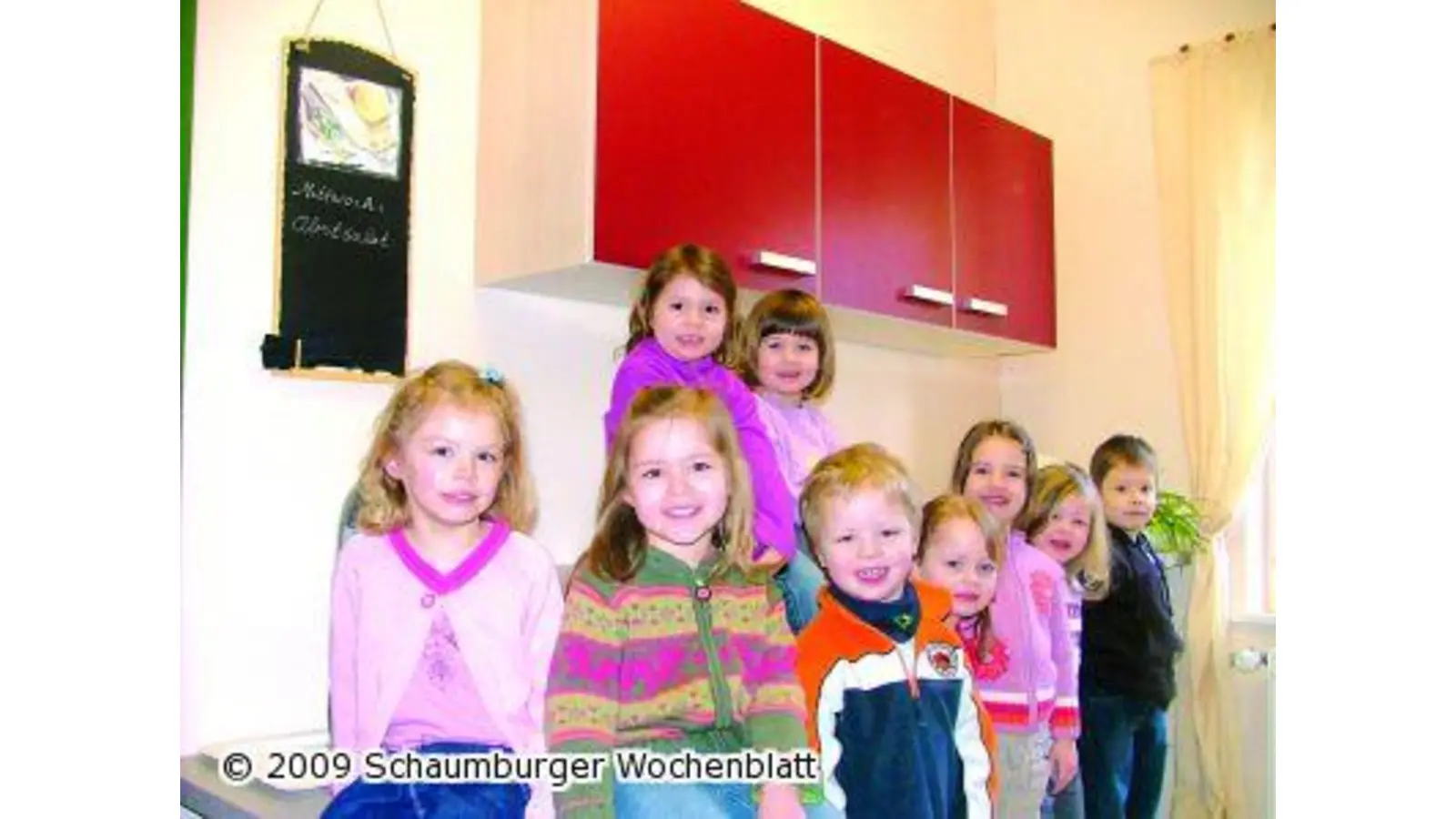 Wieselkinder freuen sich über neue Küche (Foto: mk)