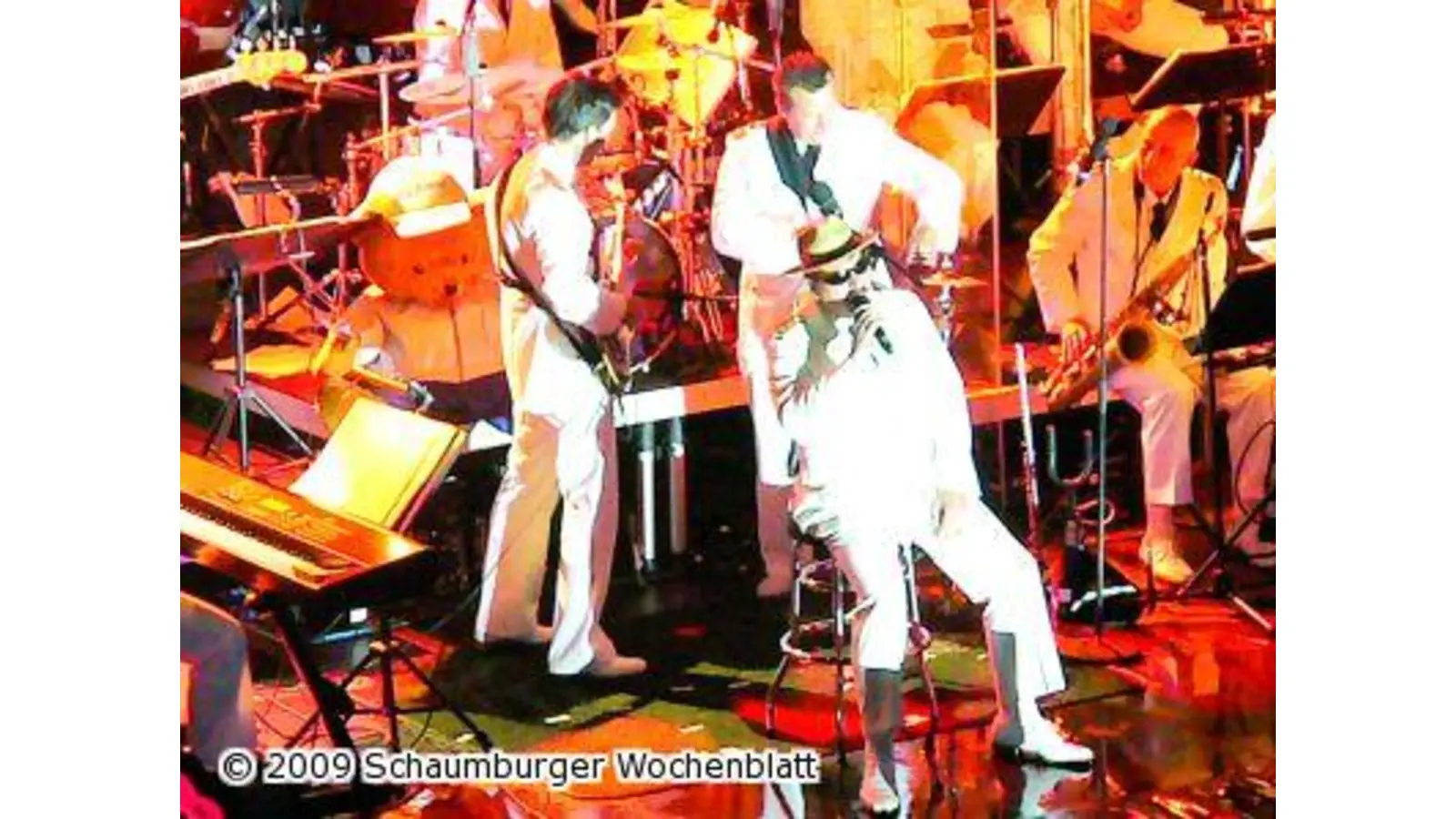 Eine ausgefeilte Bühnenshow (Foto: hb)