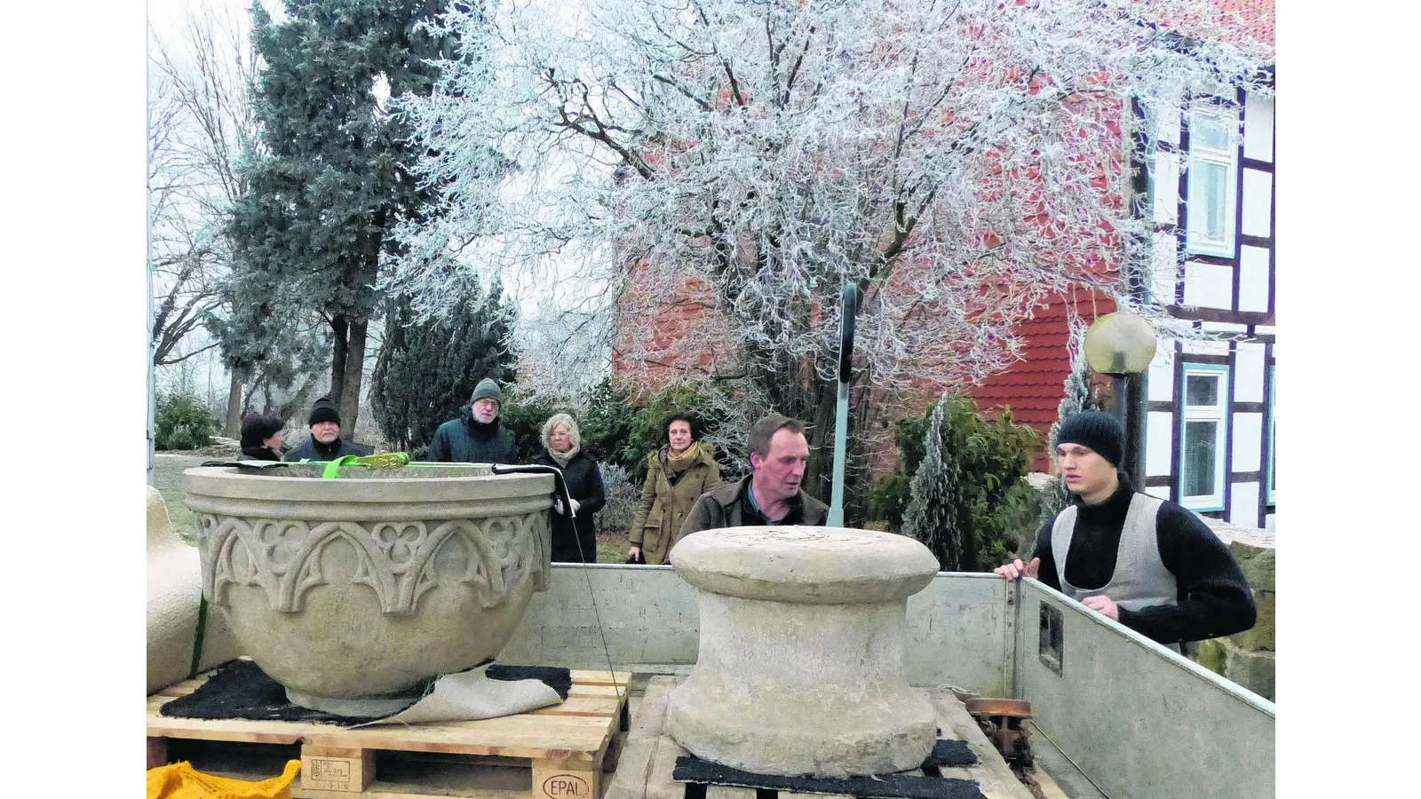 Die Reise des Taufsteins nach Wittenberg hat begonnen (Foto: al)