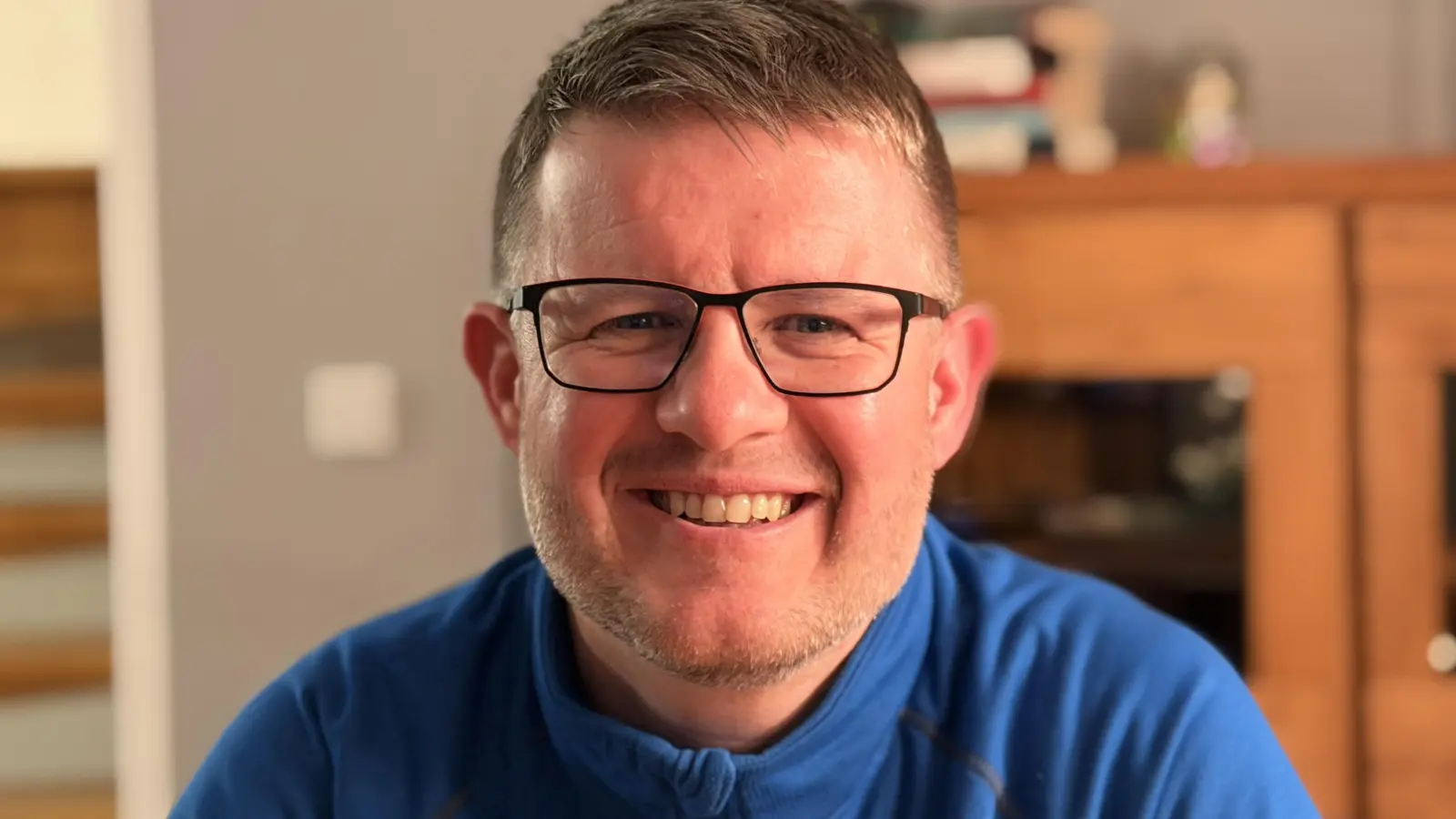 Bastian Kautscha ist der Vorsitzende des Auetaler Gewerbevereins und lobte die Initiative von Bürgermeister Jörn Lohmann, sich mit dem Verein zusammenzusetzen und Informationen über die 60.000 Quadratmeter Fläche im neuen Gewerbegebiet „Niedere Heide” zu teilen. (Foto: ste)