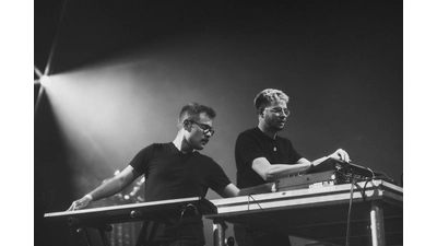 Duo pølaroit. (Foto: Steffi Retti)