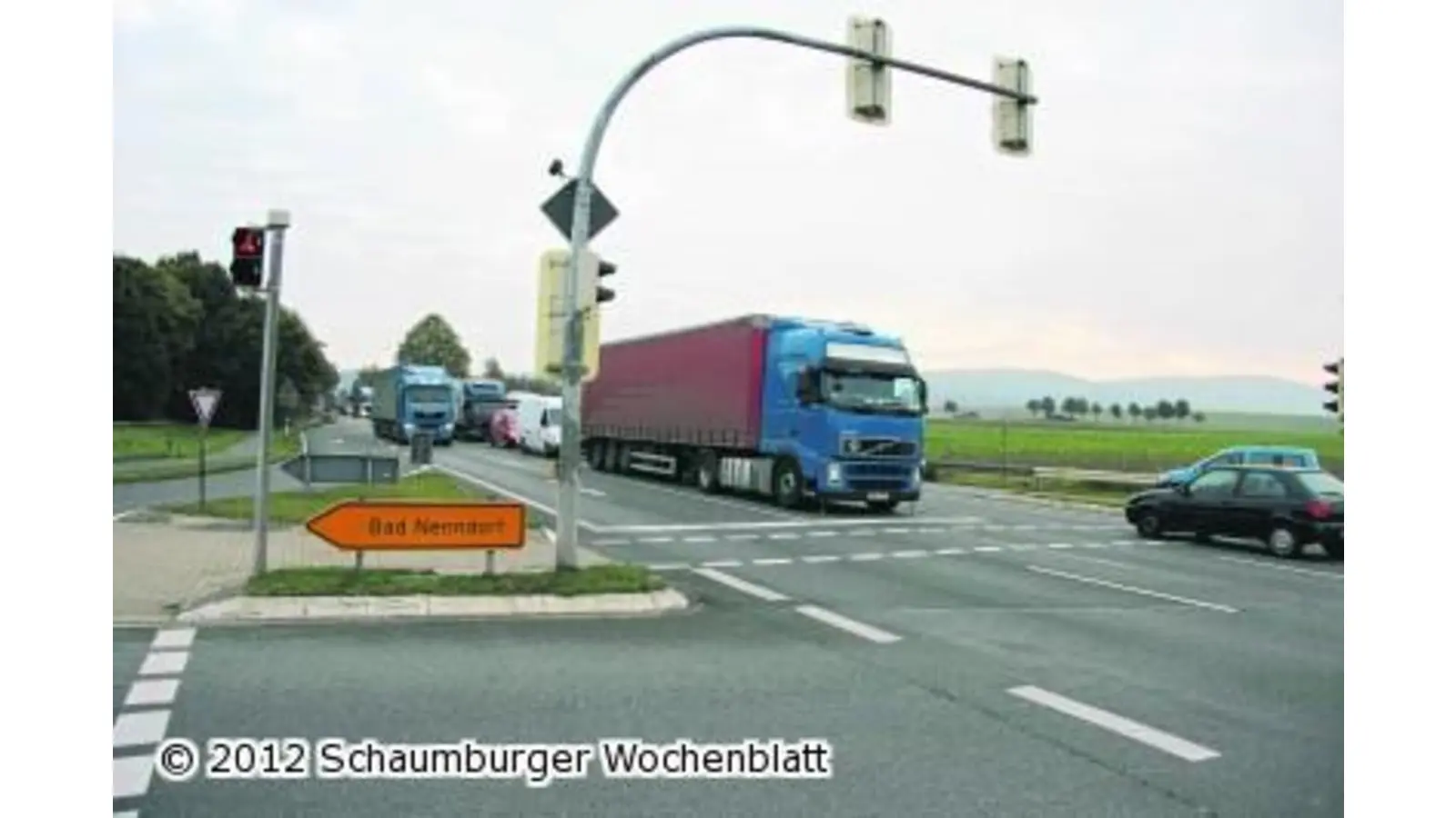 Zahlreiche Lastwagenfahrer verstoßen gegen das geltende Durchfahrtsverbot (Foto: mh)