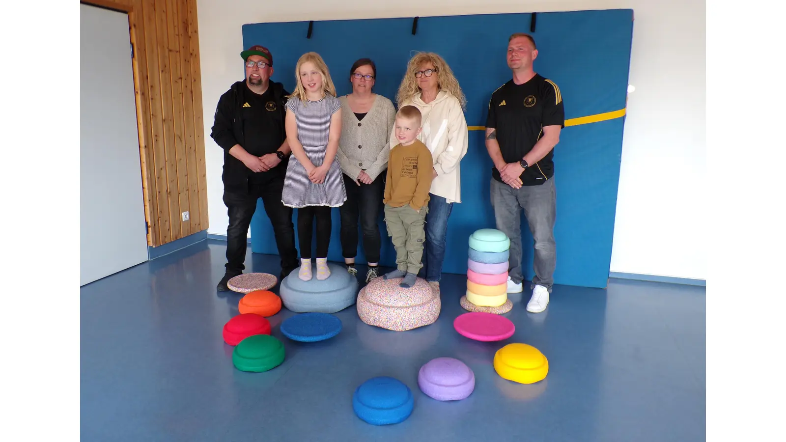 von links nach rechts: Nils Loreck, Emma Wilke, Julia Tegtmeier-Schrader, Moritz Wilke, Manuela Bruns, Manuel Wilke. (Foto: privat)