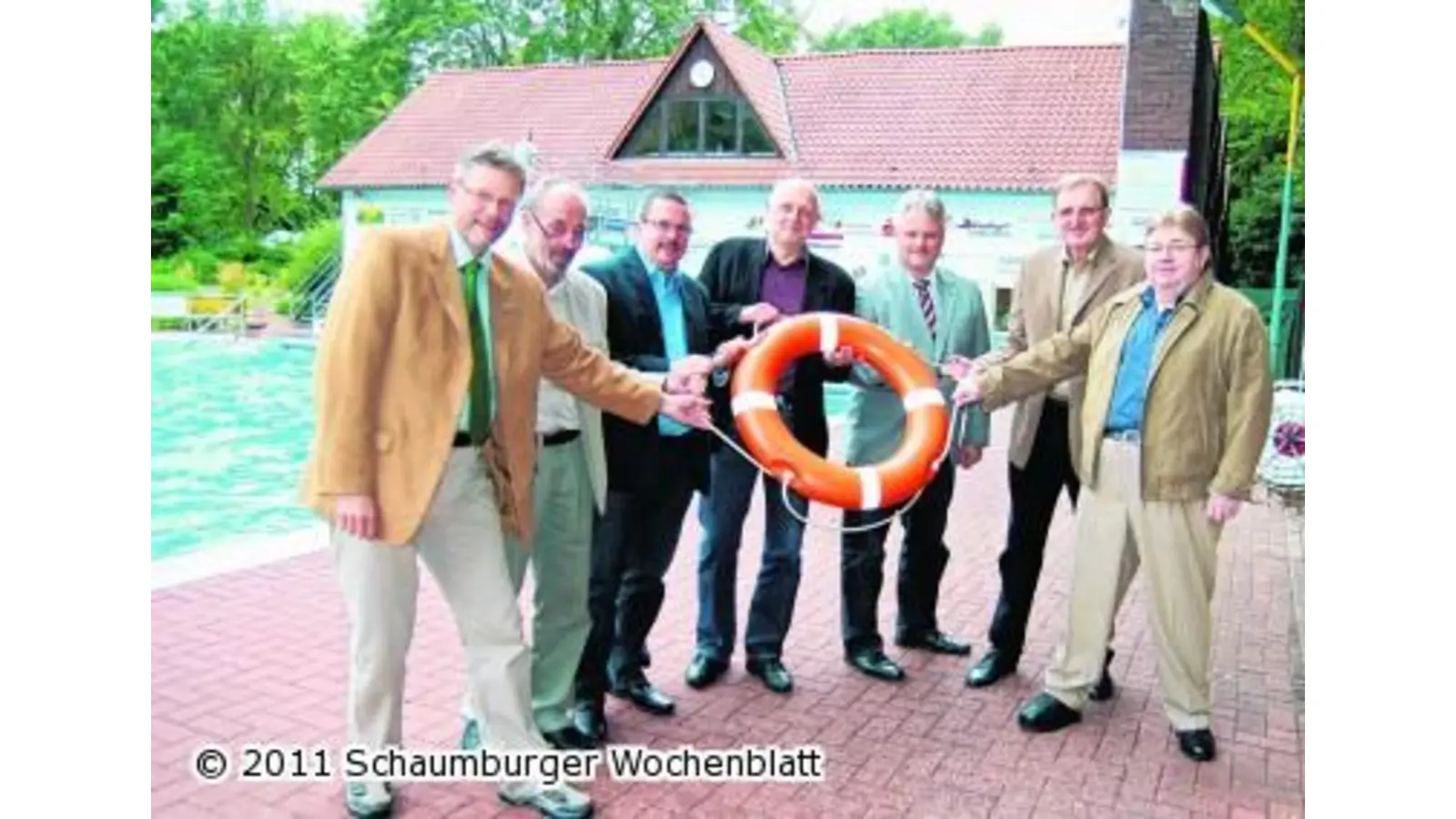 Das Schwimmbecken bleibt voll (Foto: wa)